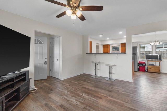 6039 W Tower AVENUE, Brown Deer, WI 53223