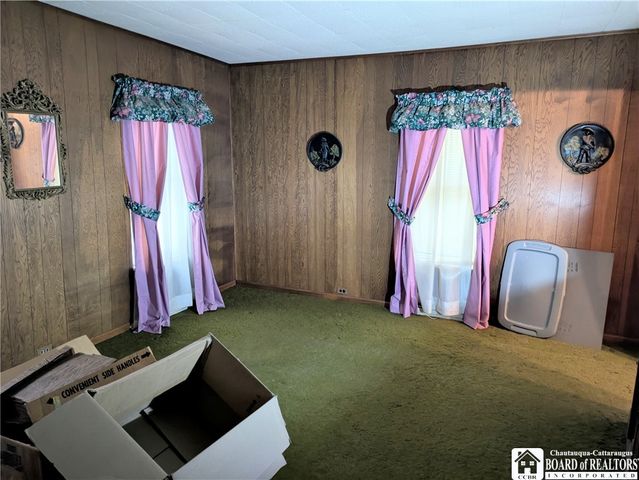 352 South Main Street, Jamestown, NY 14701