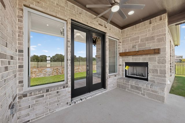 977 Bandon Dunes Drive, Fort Worth, TX 76028