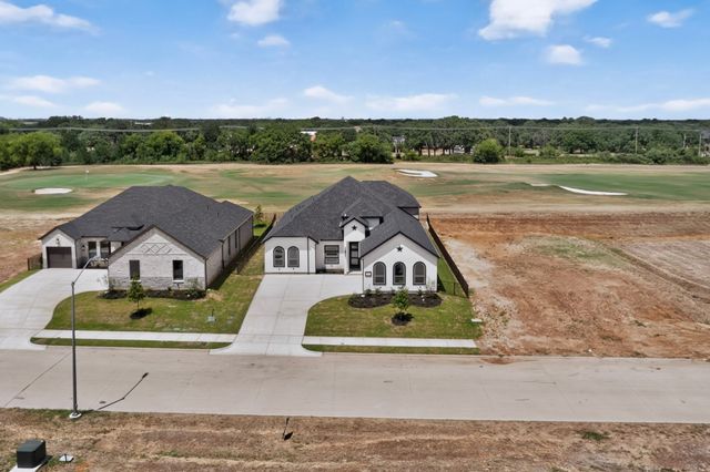 977 Bandon Dunes Drive, Fort Worth, TX 76028