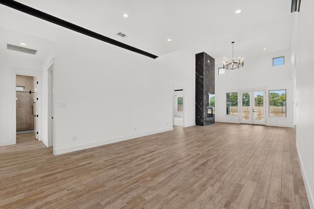 977 Bandon Dunes Drive, Fort Worth, TX 76028