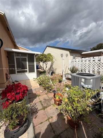 19804 NW 67th Ct, Hialeah, FL 33015