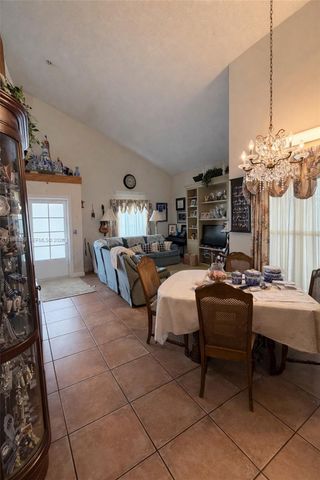 19804 NW 67th Ct, Hialeah, FL 33015