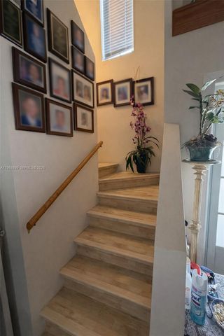 19804 NW 67th Ct, Hialeah, FL 33015