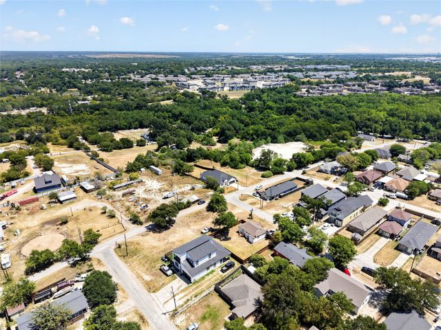 2741 Camel Court, Dallas, TX 75241