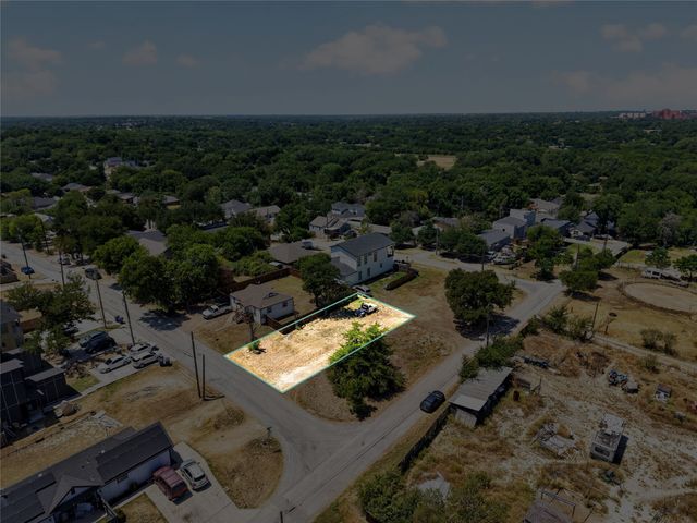 2741 Camel Court, Dallas, TX 75241