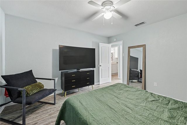 2010 Sean Dr, Corpus Christi, TX 78412