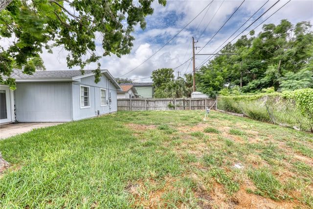 2010 Sean Dr, Corpus Christi, TX 78412