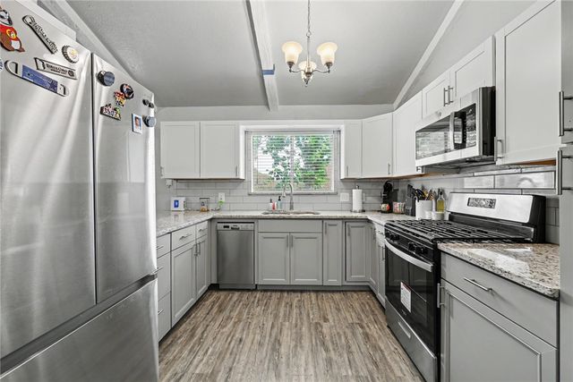 2010 Sean Dr, Corpus Christi, TX 78412