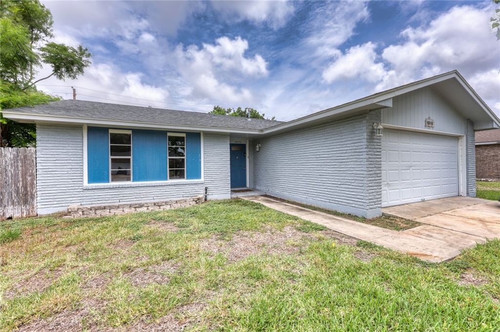 2010 Sean Dr, Corpus Christi, TX 78412