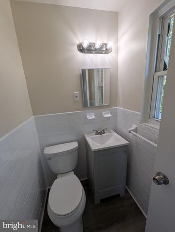 6327 WILLOWOOD LN, Alexandria, VA 22310
