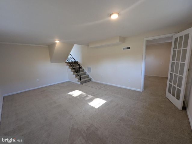 6327 WILLOWOOD LN, Alexandria, VA 22310