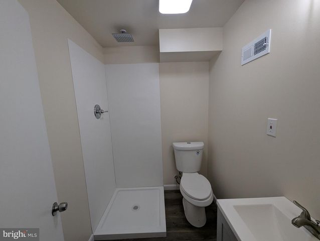 6327 WILLOWOOD LN, Alexandria, VA 22310