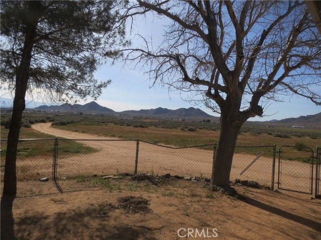 16928 Central Road 4, Apple Valley, CA 92307