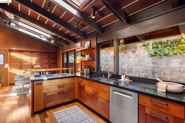 85 El Camino Real, Berkeley, CA 94705