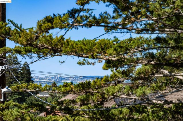 85 El Camino Real, Berkeley, CA 94705