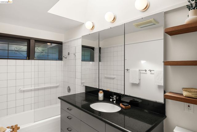 85 El Camino Real, Berkeley, CA 94705