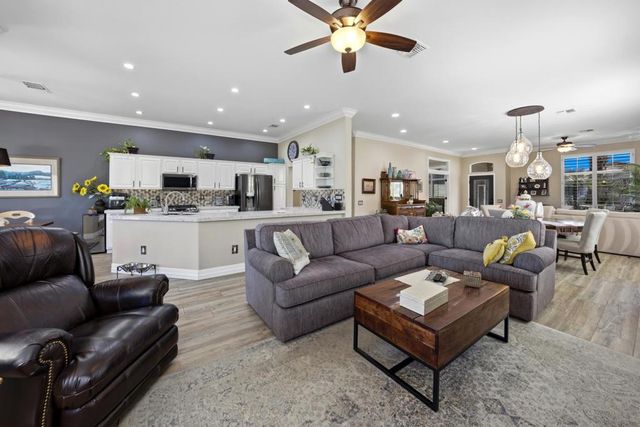 36551 Royal Sage Court, Palm Desert, CA 92211