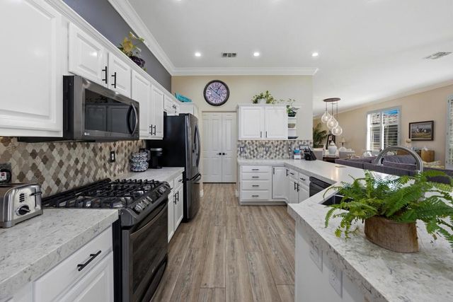 36551 Royal Sage Court, Palm Desert, CA 92211