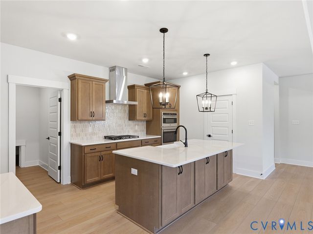 19024 Palisades Rdg, Moseley, VA 23120