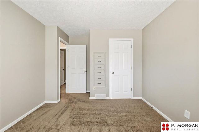15016 California Circle, Omaha, NE 68154