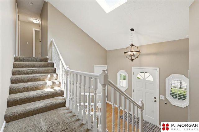 15016 California Circle, Omaha, NE 68154