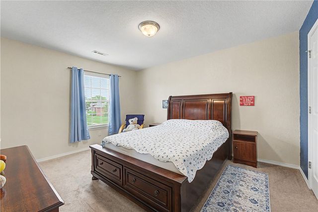 6401 S 50Th Street, Rogers, AR 72758