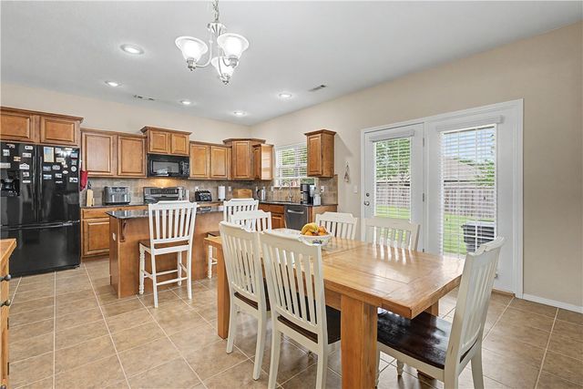 6401 S 50Th Street, Rogers, AR 72758