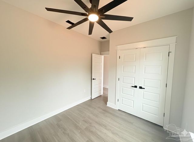 2942 N 14th Ave, Milton, FL 32583