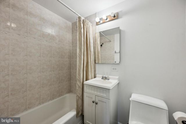 1900 LYTTONSVILLE RD #1017, Silver Spring, MD 20910