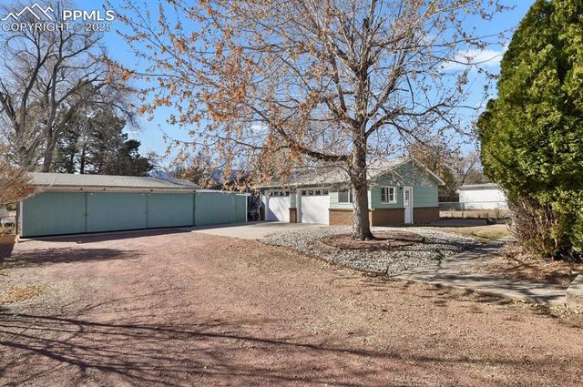 4114 Edwinstowe Avenue, Colorado Springs, CO 80907