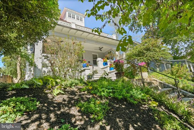 3207 MORRISON ST NW, Washington, DC 20015