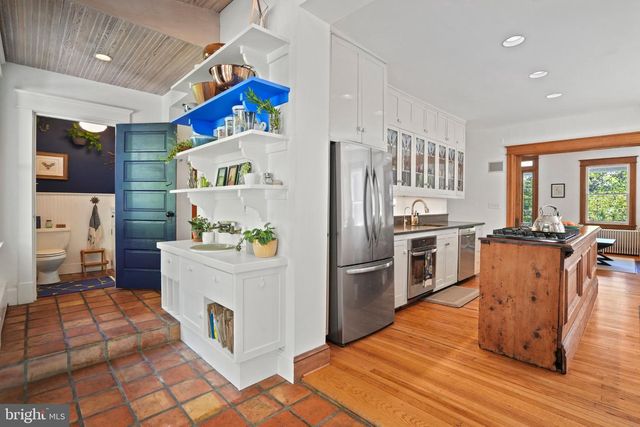 3207 MORRISON ST NW, Washington, DC 20015