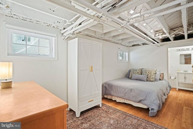 3207 MORRISON ST NW, Washington, DC 20015