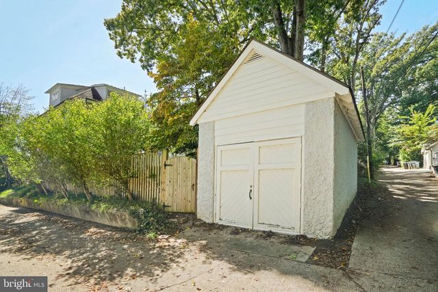 3207 MORRISON ST NW, Washington, DC 20015