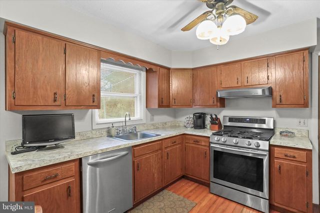 114 LEXINGTON RD, York, PA 17402