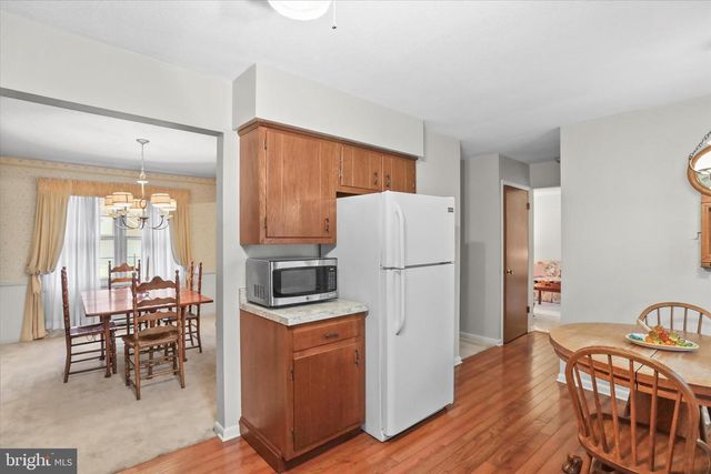 114 LEXINGTON RD, York, PA 17402