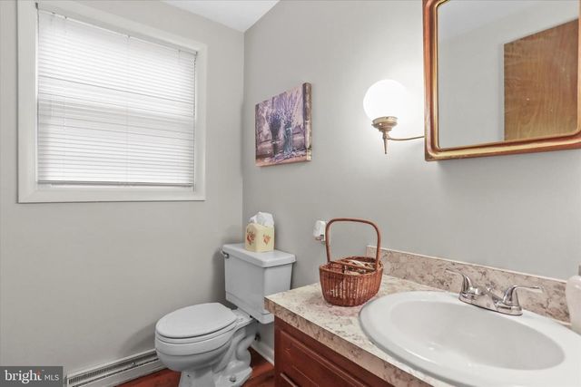 114 LEXINGTON RD, York, PA 17402