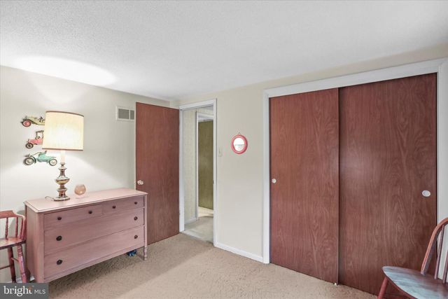 114 LEXINGTON RD, York, PA 17402