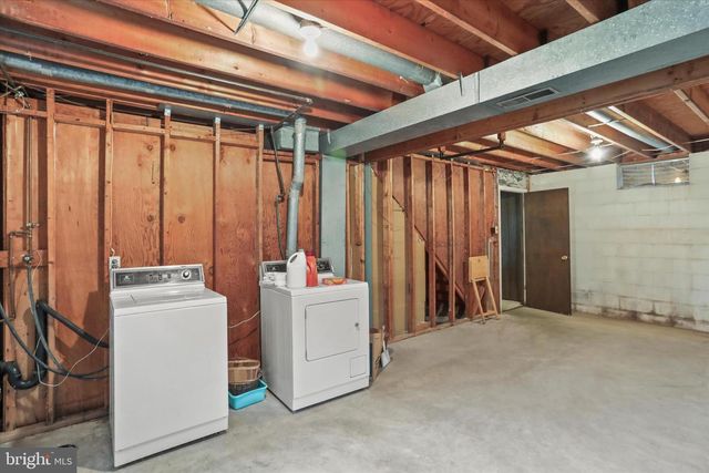 114 LEXINGTON RD, York, PA 17402