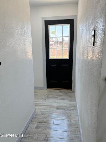4918 SIERRA MADRE Drive, El Paso, TX 79904