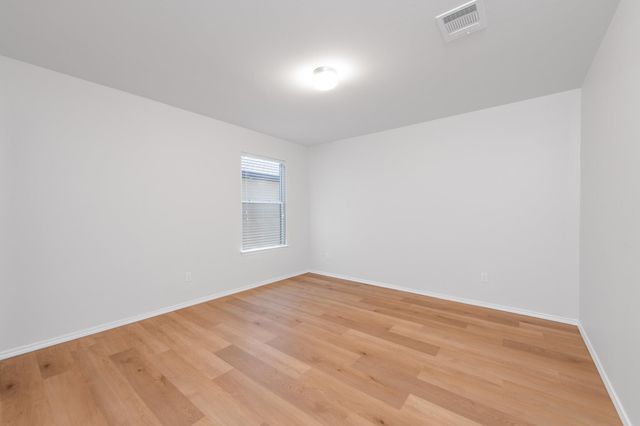 305 Talon Grasp TRL, Leander, TX 78641