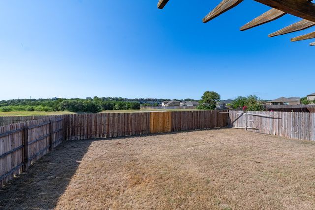 305 Talon Grasp TRL, Leander, TX 78641