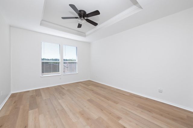305 Talon Grasp TRL, Leander, TX 78641