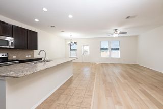 305 Talon Grasp TRL, Leander, TX 78641