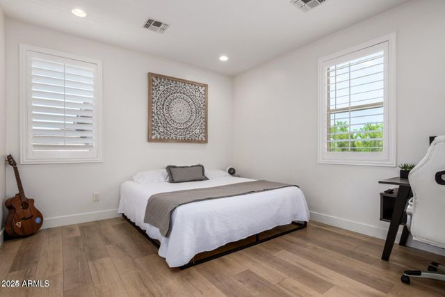 13713 W HARVEST Avenue, Litchfield Park, AZ 85340