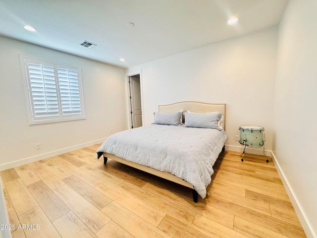 13713 W HARVEST Avenue, Litchfield Park, AZ 85340