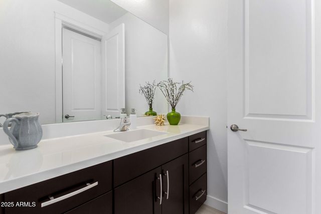 13713 W HARVEST Avenue, Litchfield Park, AZ 85340