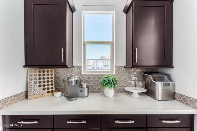 13713 W HARVEST Avenue, Litchfield Park, AZ 85340