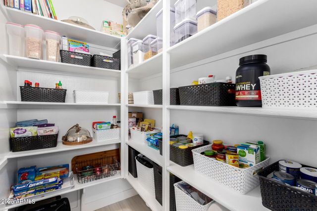 13713 W HARVEST Avenue, Litchfield Park, AZ 85340